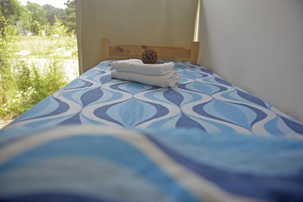 Pinamar Hostel Casa De Verano Bagian luar foto