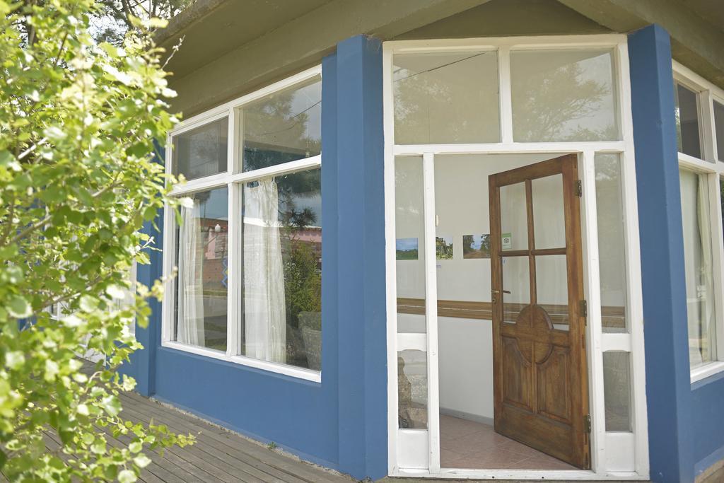 Pinamar Hostel Casa De Verano Bagian luar foto